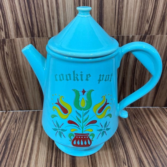 Vintage Turquoise McCoy Cookie Pot, Cookie Jar - Picture 10 of 13